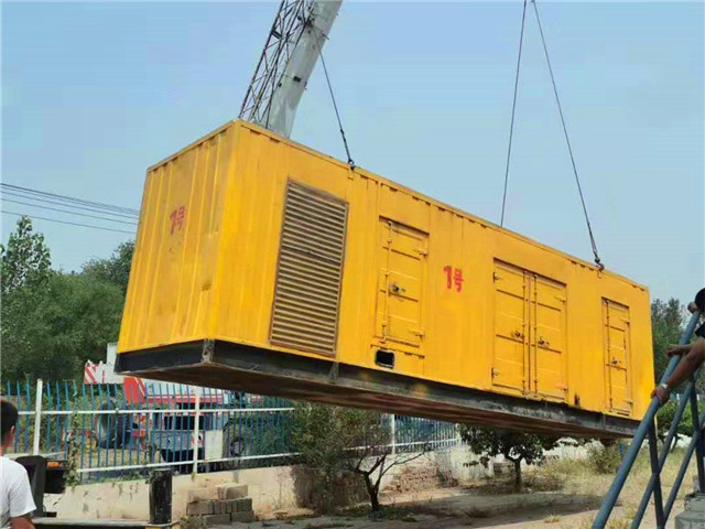 太仓300KW柴油发电机组油耗是多少？