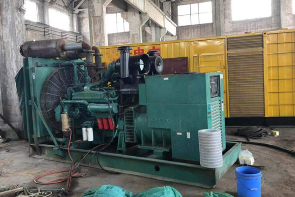 太仓发电机组的空气滤清器应该如何保养？