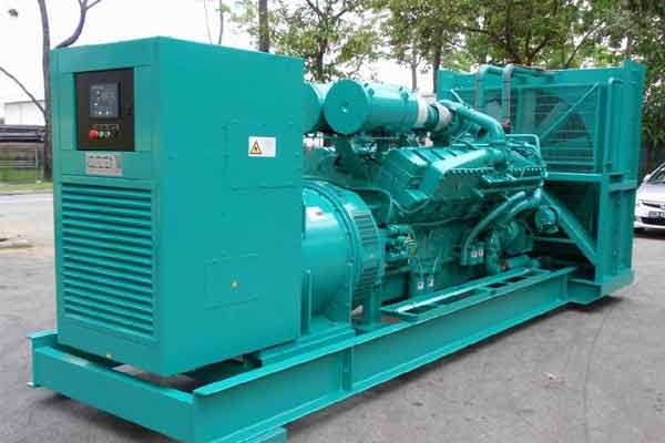 太仓柴油发电机组电压不稳定怎样维修？