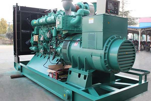 太仓工厂发电机应急发电中如何优化燃油储备管理？